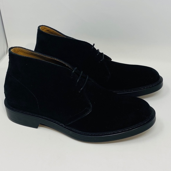 BARNEYS NEW YORK**Black Suede Booties**US 8 $775 - Picture 2 of 8